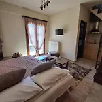 Hotel Enastron *