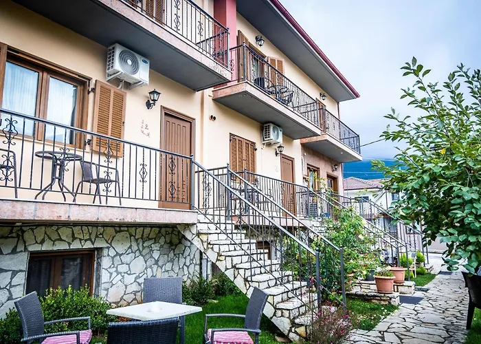 Ξενοδοχείο έναστρον Καλάβρυτα