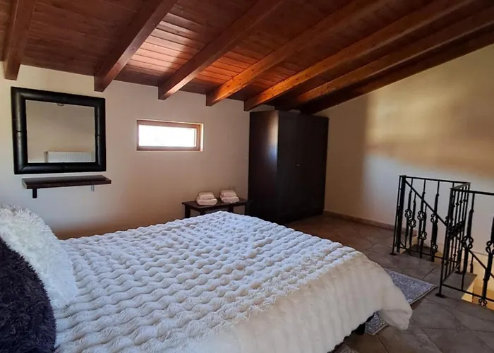 έναστρον Ξενοδοχείο